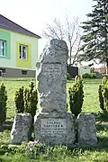 Památník školy 50 let