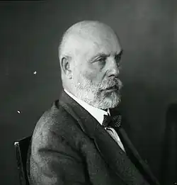 Menachem Usiškin