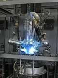Zapálení pomocnými elektrodami ve spodní části