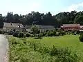 Zástavba na pravém břehu Třebůvky