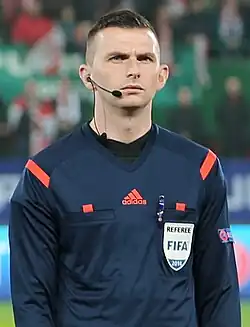 Oliver v roce 2014 před zápasem ve Vídni.