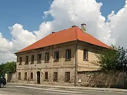 Miletín,_fara.jpg