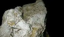 Kusový montmorillonit nalezený u Malachova v Kremnických vrších na Slovensku