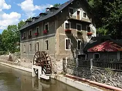 Mlýn