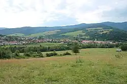 Pohled na Mníšek nad Hnilcom od jihu