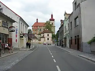 Silnice II/277 v Mnichově Hradišti