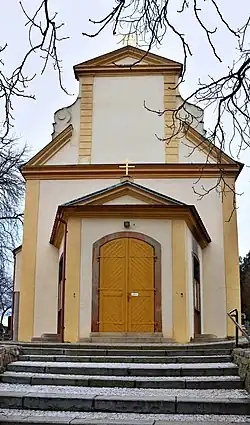 Modřany kostel Narození PM 4.jpg