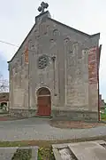 vstupní průčelí kostela