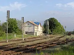 Kolejiště a nádražní budova