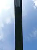 Pohled vzhůru na k mostu