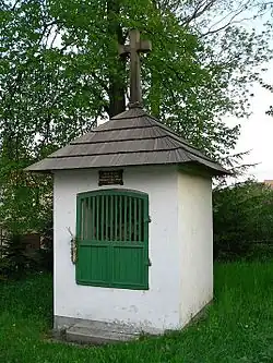 Mosty-k-C kapliczka.jpg