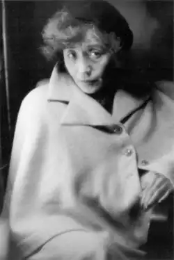 Madam N, 1949