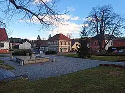 náměstí ve Svratce