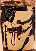 Atlás (vpravo) podávající zlatá jablka Héraklovi (vlevo), který drží nebesa, athénský černofigurový lékythos z 6. století př. n. l., Národní archeologické muzeum v Athénách