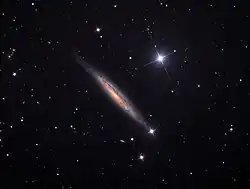 NGC 4157 na snímku z observatoře Mt. Lemmon v USA