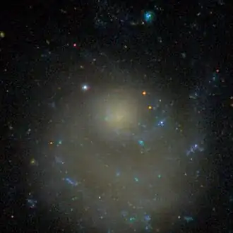 Galaxie NGC 5474 na snímku z přehlídky SDSS