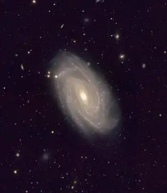 Snímek NGC 10 z optické přehlídky ESO KIDS
