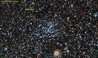 Na tomto snímku hvězdokupy Messier 24 se NGC 6603 nachází vpravo dole (sever je dole)