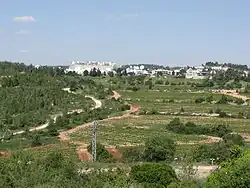 Celkový pohled na vesnici Neve Ilan