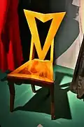 Židle (1911), masivní ořech a buk