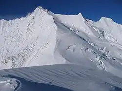 Nadelhorn z vrcholu Ulrichshorn