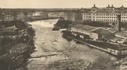 1886
