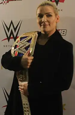 Natalya s titulem v roce 2017
