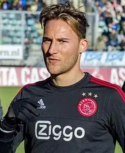 Nemanja Gudelj (2016)