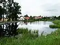 Pohled přes rybník