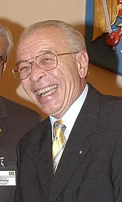 Nicolae Văcăroiu (14. října 2004)