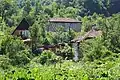Domy ve vesnici