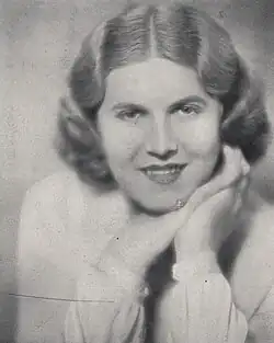 Nina Bártů