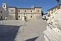 Palác Castellina, vlevo katedrála
