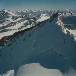 Nordend, pohled z Dufourspitze
