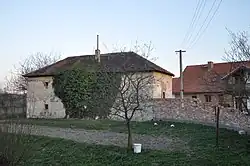 Pozdně gotická vodní tvrz