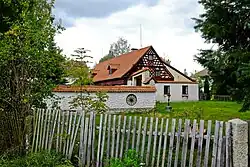 Památkově chráněná usedlost čp. 8 v Nové Vsi