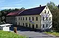 Zastávka a prodejna