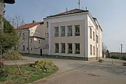 Nové Město nad Cidlinou škola