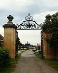 Brána do zámeckého parku