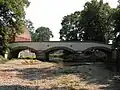 silniční most přes Novohradku v Lozicích