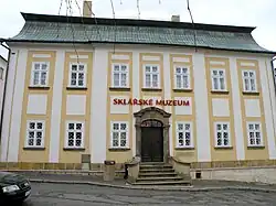 Sklářské muzeum v centru Nového Boru