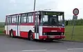 Záložní Karosa B 732 u obchodní centra Šestka v Ruzyni, červenec 2012