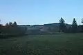 Louka u rybníka