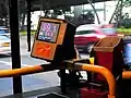 Čtečka karet v autobusu veřejné dopravy