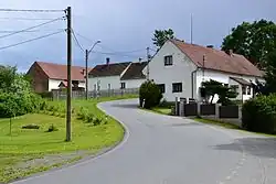 Domy nad návsí