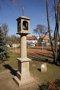 Ohrobec - zvonička.jpg
