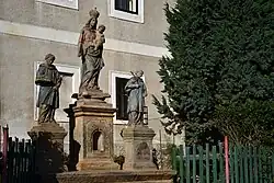 Soubor soch Panny Marie, sv. Štěpána a sv. Vavřince v Okounově