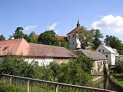 Okrouhlická tvrz