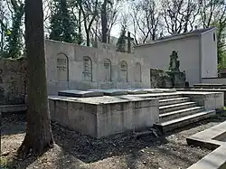 Olšanské hřbitovy Praha, hřbitov V., hrobka rodiny Daňků