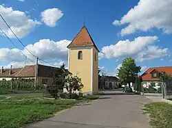Oleksovičky, zvonice.jpg